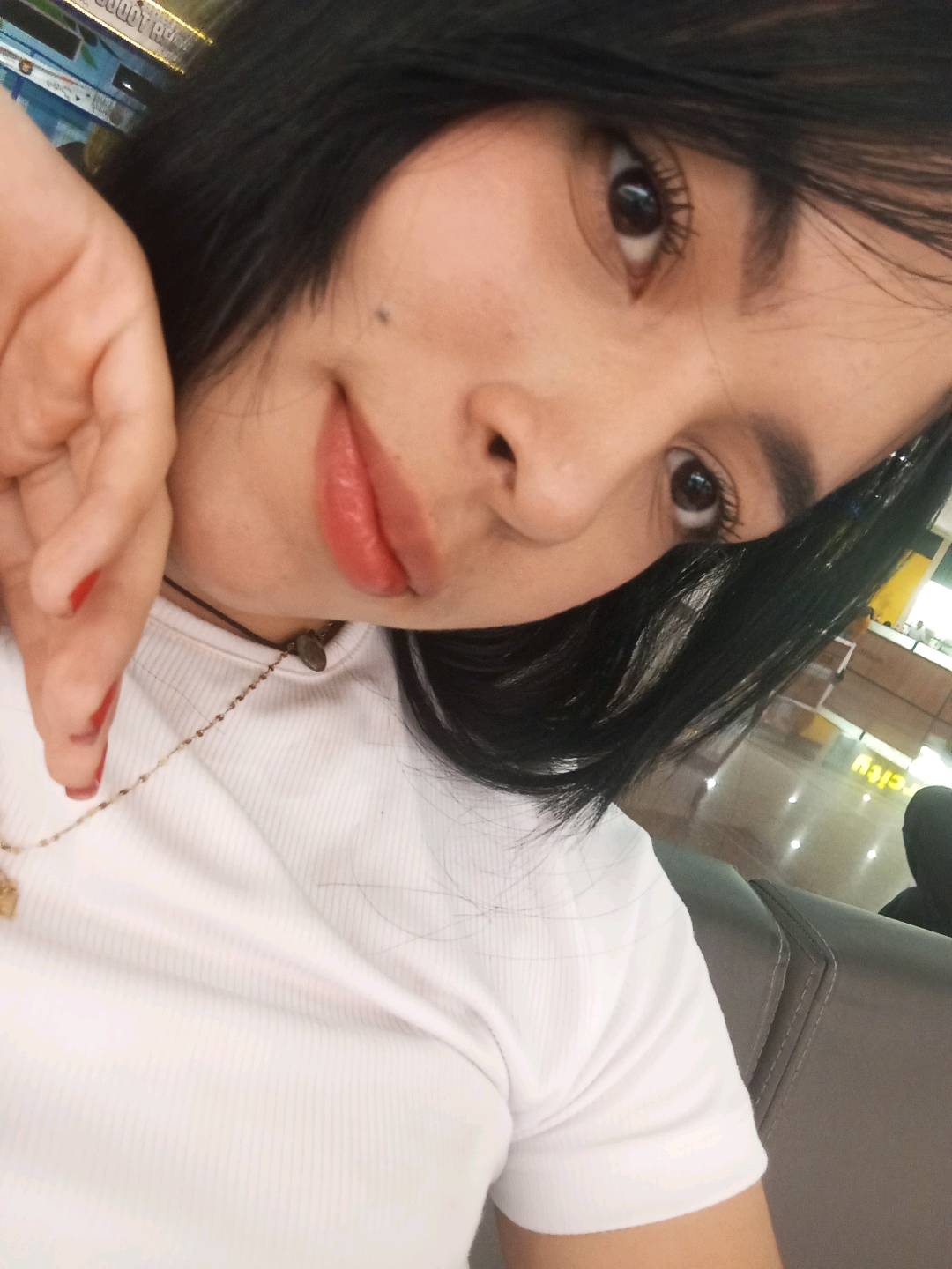 Daniela from Colombia, Anonymous Chat Live member