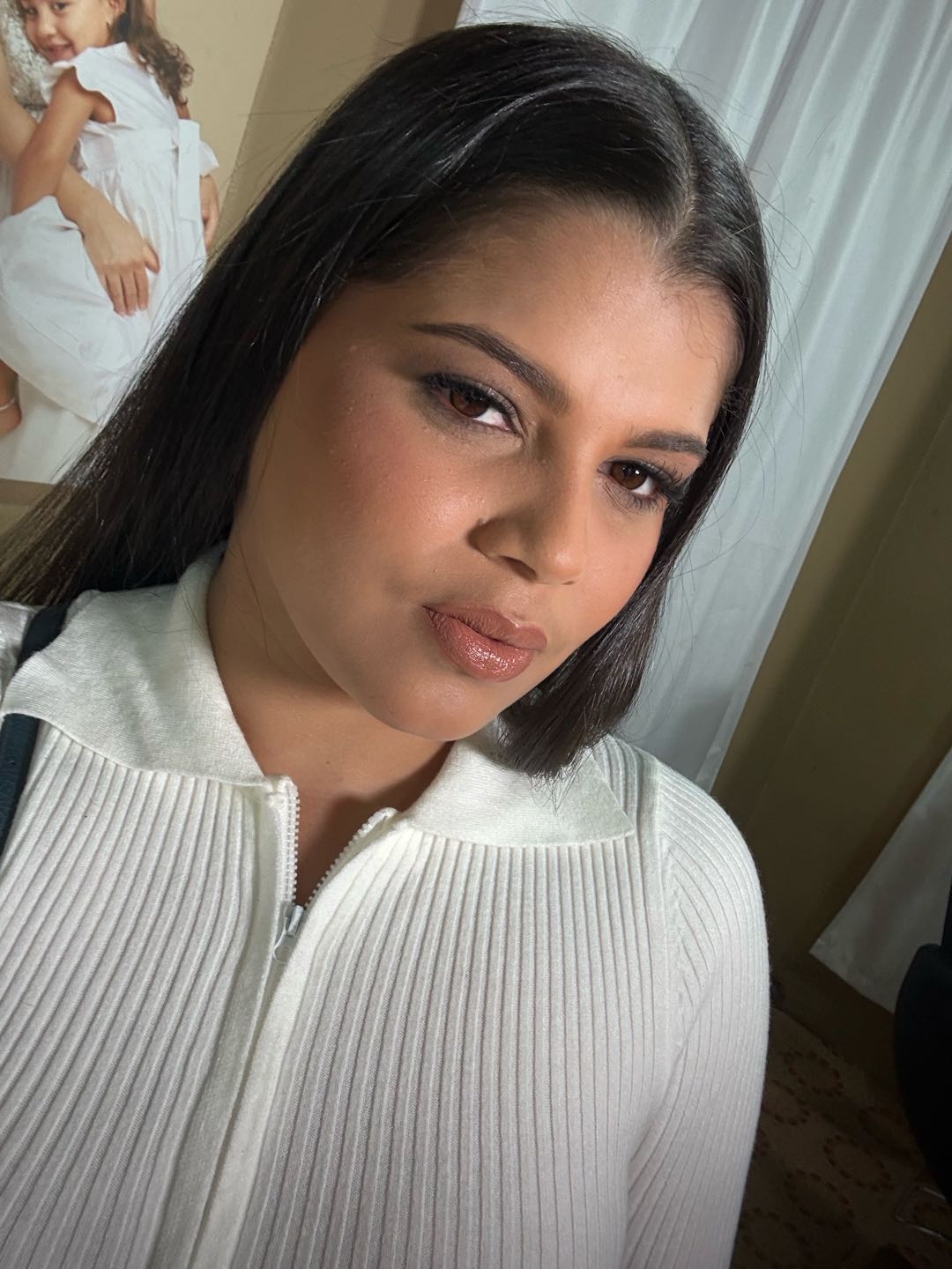 Kelly from Dominican Republic on Anonymous Chat Live